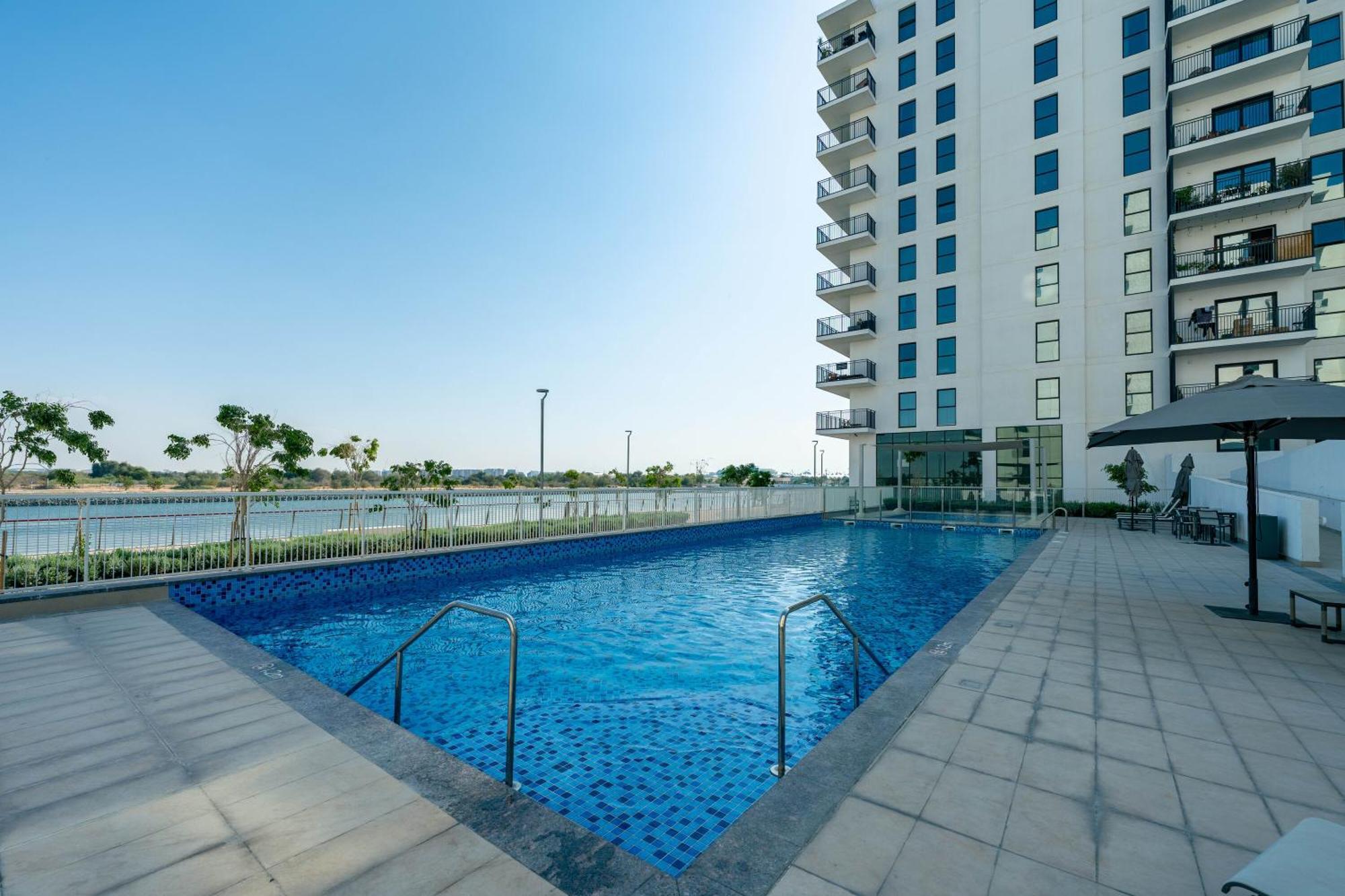 Maison Privee - Exquisite On Yas Island Cls To Attractions Apartment Abu Dhabi
